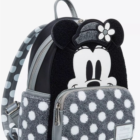 Loungefly Disney Steamboat Willie Minnie Mouse Figural Mini Backpack - Picture 2 of 7